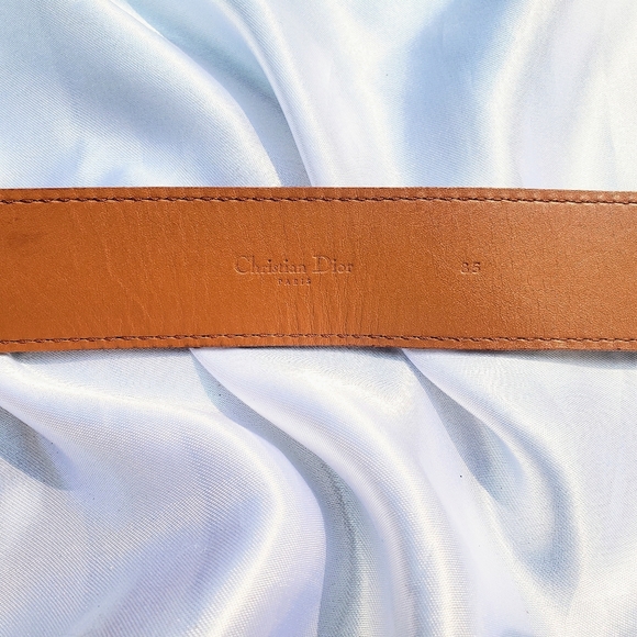 🧸SOLD DIOR CALF LEATHER SADDLE BELT🧸 - Picture 9 of 10
